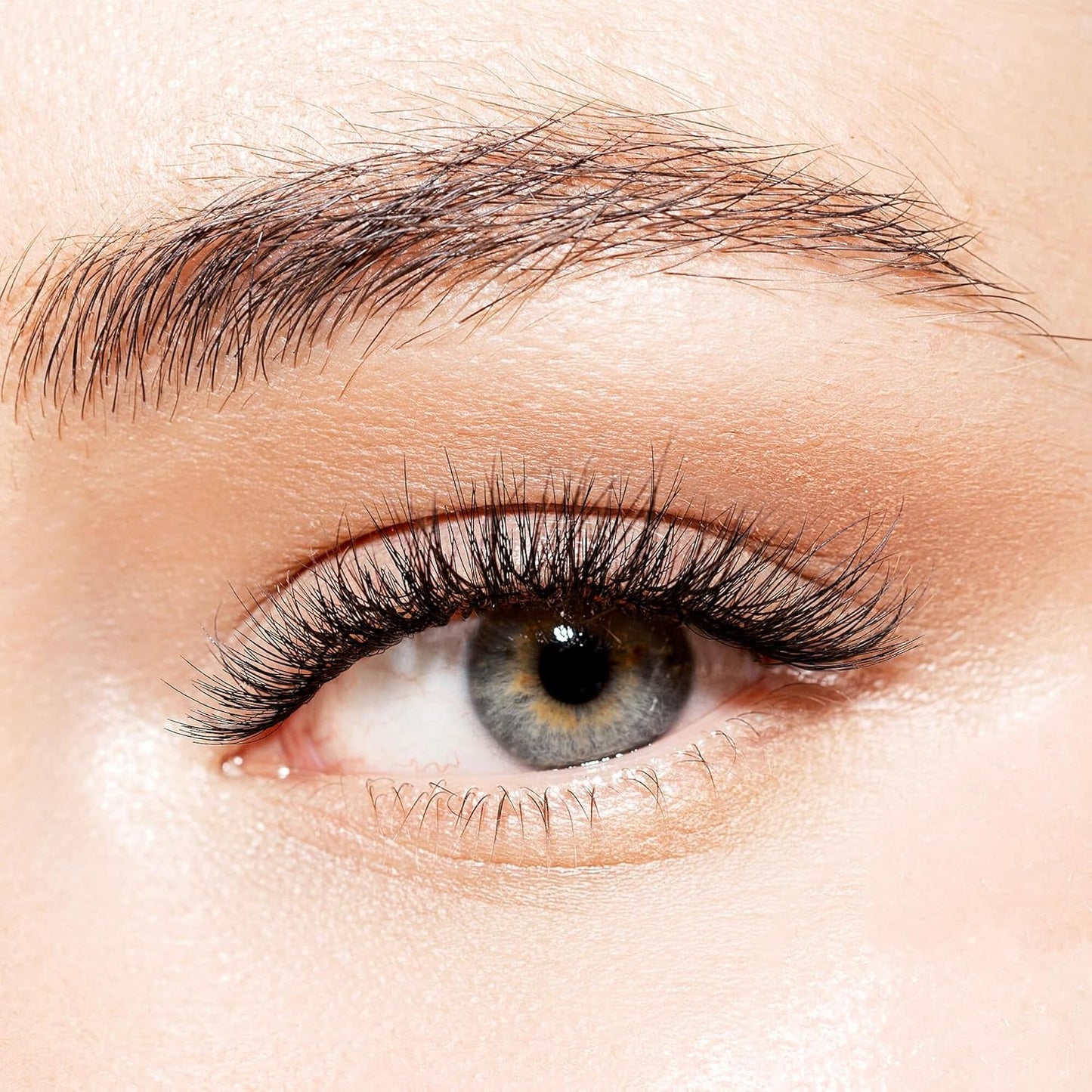 KISS Looks So Natural False Eyelashes Multipack, Lightweight & Comfortable, Tapered End Technology, Reusable, Cruelty-Free, Contact Lens Friendly, Style 'Shy', 5 Pairs Fake Eyelashes
