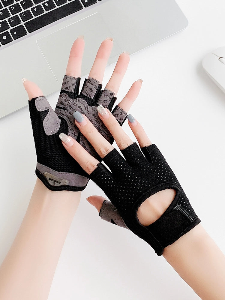 Fitness Gloves Women Kettlebell Equipment Horizontal Bar Exercise Wristband Training Non-Slip Half Finger Men's Sports Anti-Cocoon Badminton