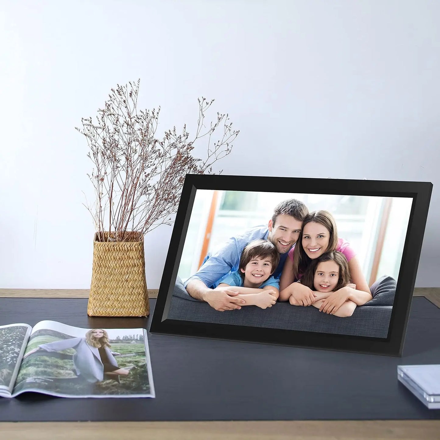 15.6 inch built in 32GB WiFi Large touch Digital Photo Frame 1920*1080 Digital Frame Good Gift