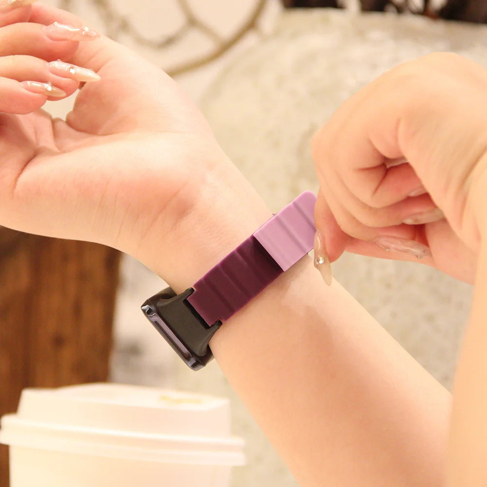 Watch Strap For XIaoMi Smart Watch Band 7 Pro Magnetic Silicone Soft Quick Release Lightweight Two-colors Head Clasp Man Woman