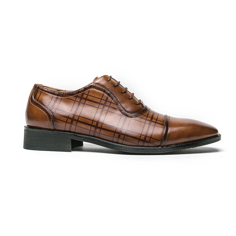 Hot Selling Men's Genuine Leather Shoes in Europe America Pointed Dress Shoes Groom's Wedding Shoes Men's Lace Up Suit Shoes