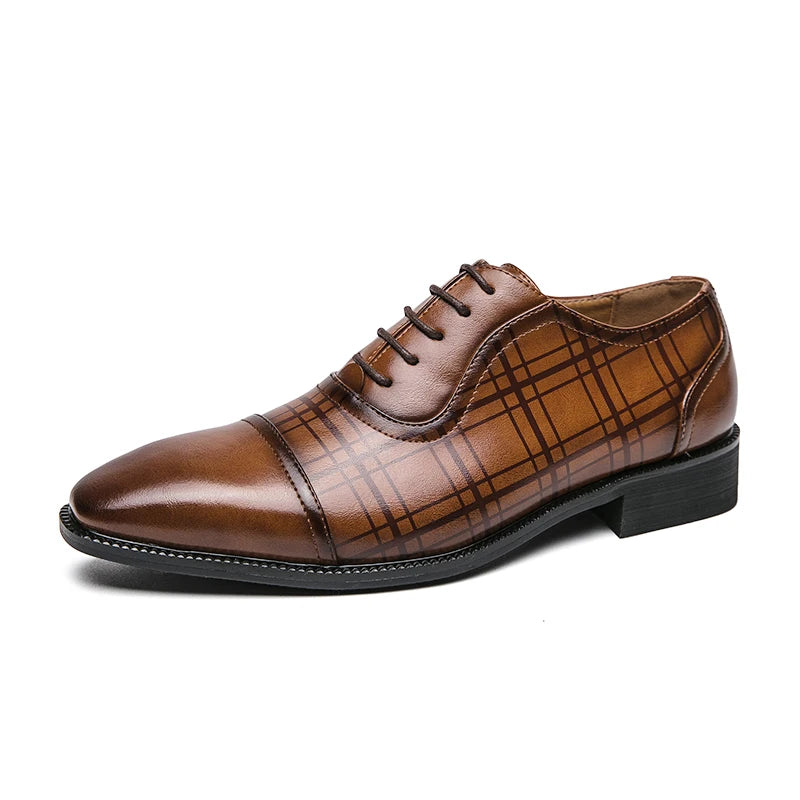 Hot Selling Men's Genuine Leather Shoes in Europe America Pointed Dress Shoes Groom's Wedding Shoes Men's Lace Up Suit Shoes