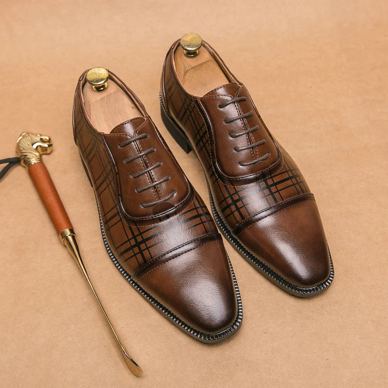 Hot Selling Men's Genuine Leather Shoes in Europe America Pointed Dress Shoes Groom's Wedding Shoes Men's Lace Up Suit Shoes
