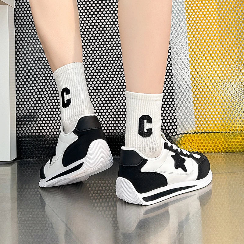 2023 Women Running Shoes Ladies Breathable Sneakers Light Sports Vulcanize Shoes Outdoor Lace Up Training Shoes Zapatos De Mujer