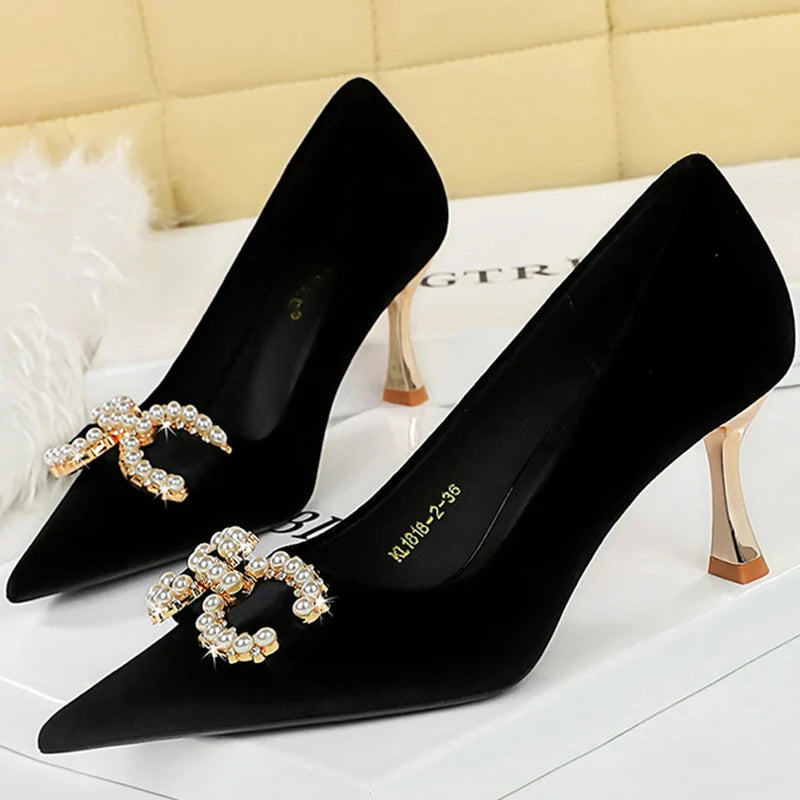 Women Low Heels Pumps Metal Chain Buckle Dress Shoes