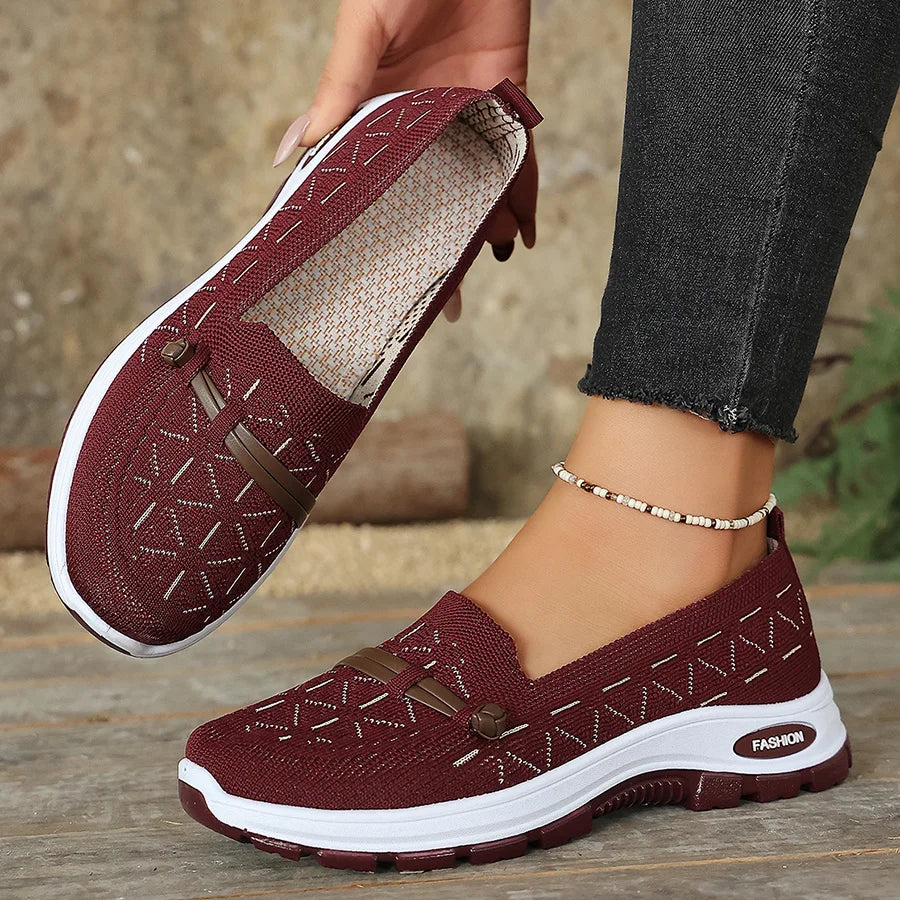 Women's casual shoes: lightweight, breathable, stylish, and versatile slip-ons that are perfect for everyday wear