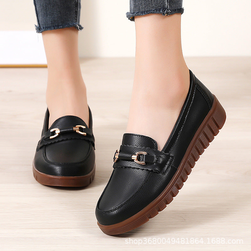 Women's Large-Size Flat Loafers: Comfortable Slip-on Non-Slip Casual Shoes.