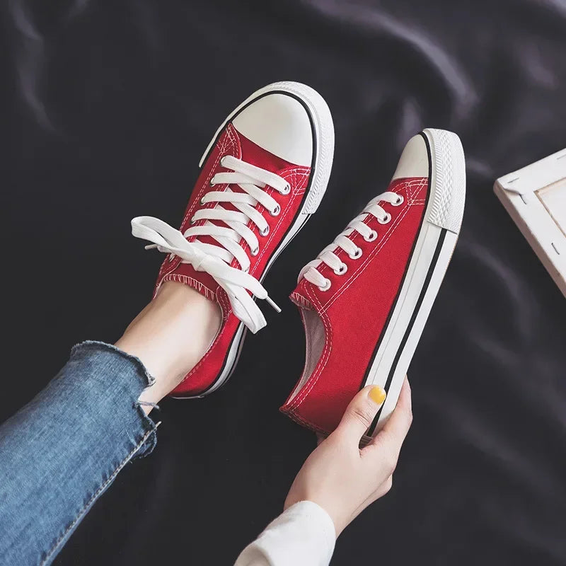 Women's Low-Top Canvas Sneakers – Breathable Casual Slip-On Flats