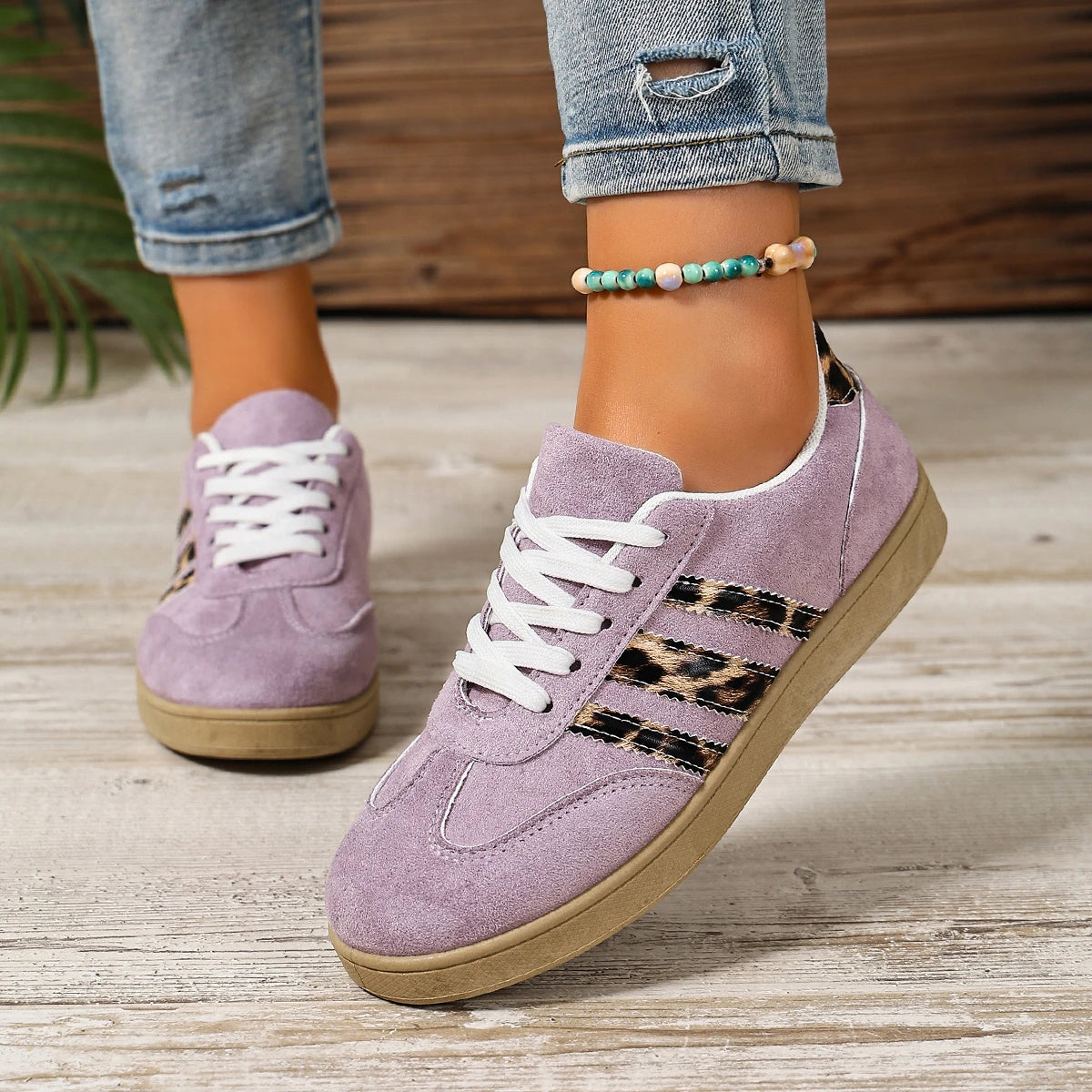 Luxury Women's Fashion Sneakers – Designer Craftsmanship, Classic Silhouette, and All-Day Outdoor Comfort