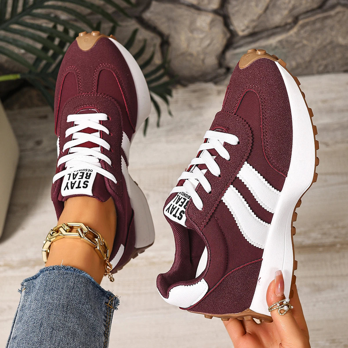 Women's Retro Casual Sneakers – Fashionable Round Toe Flat Sports Shoes for Spring & Autumn