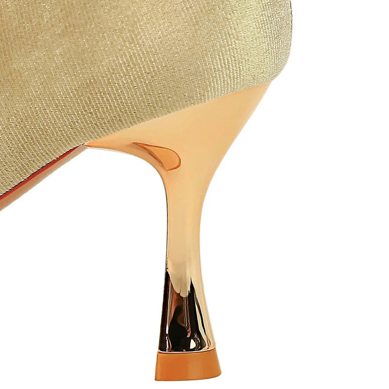Women Low Heels Pumps Metal Chain Buckle Dress Shoes