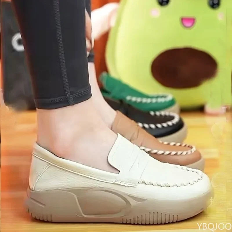 Women's Thick-Soled Casual Shoes: Comfortable, Versatile Flat Sneakers for Daily Commuting (Spring/Autumn Collection)