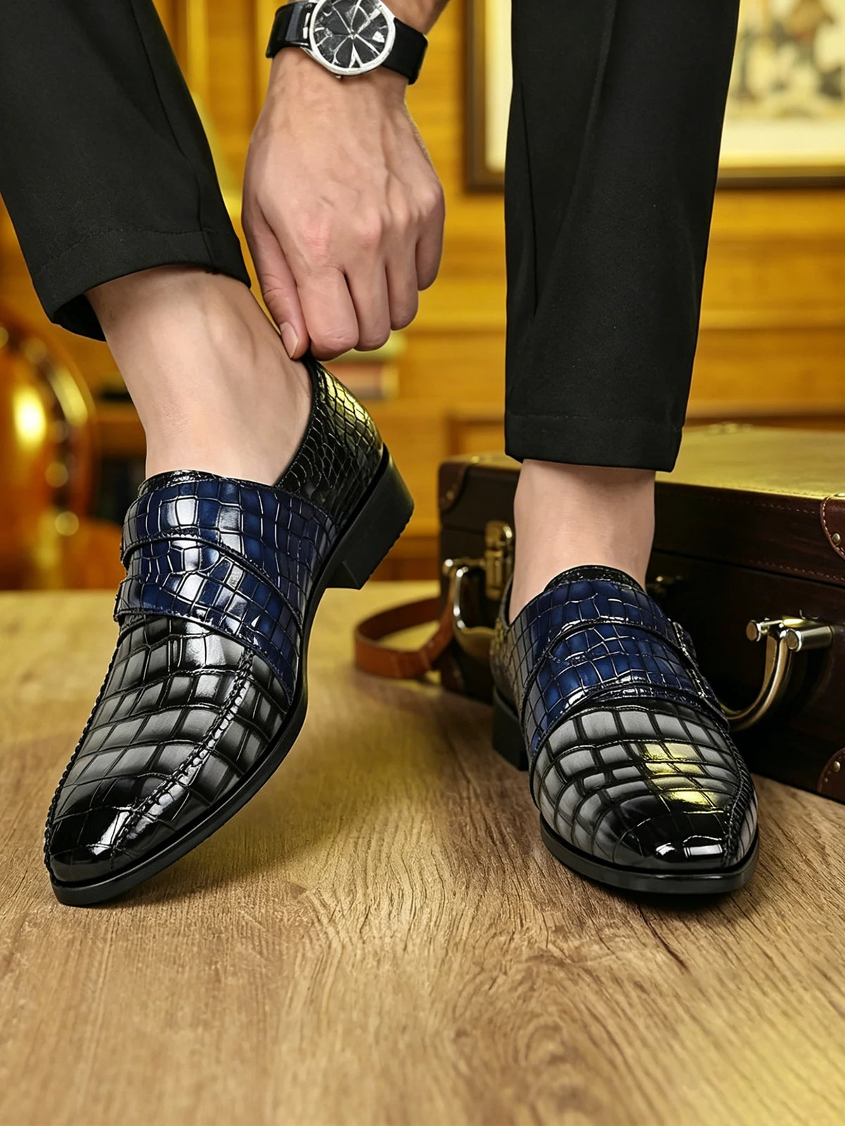 Luxury Men Dress Shoes Crocodile Grain Leather Shoes Men Buckle Casual Wedding Party Shoes High Quality Business Men