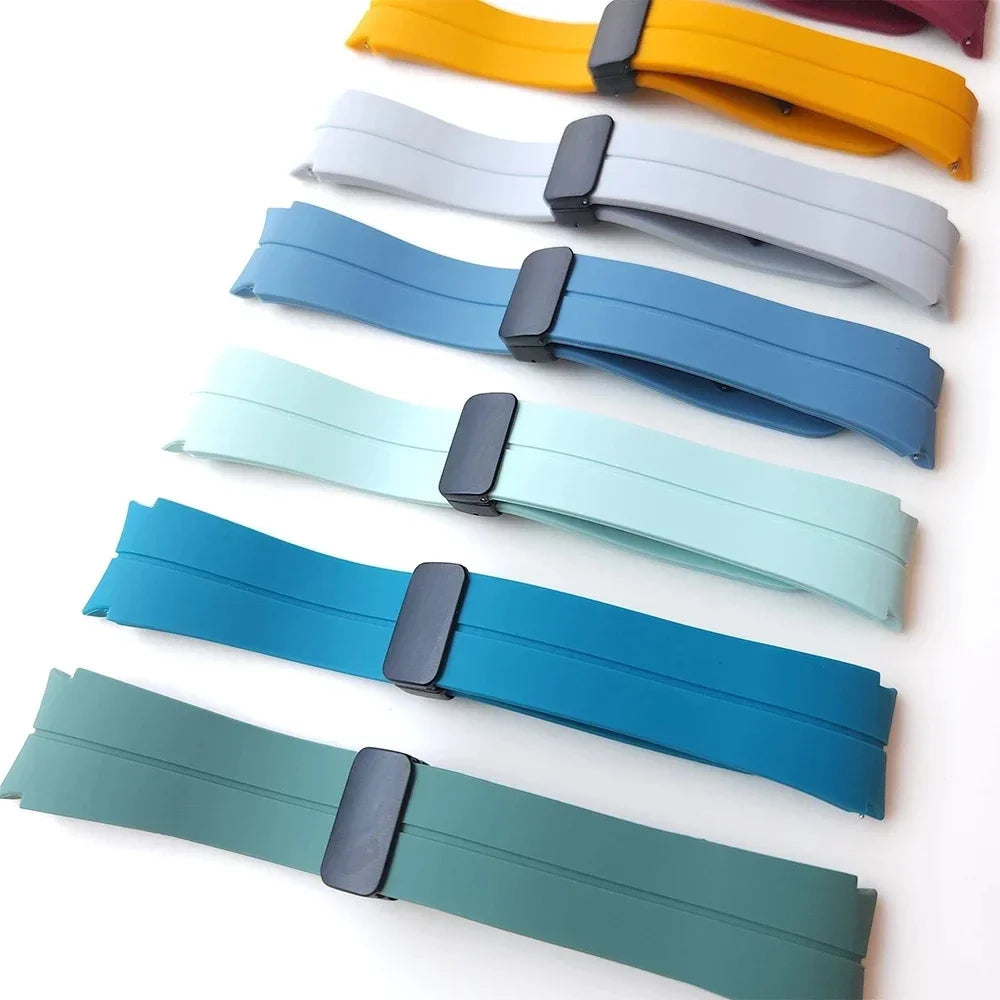 Silicone Magnetic Buckle Strap For Samsung Galaxy Watch 7 FE 5 Pro 40/44mm 45mm Band Watch 6 Classic 43 47mm Sport Watchband
