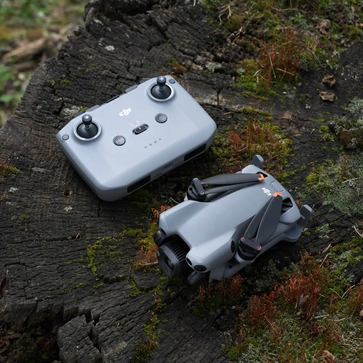 DJI Mini 5 Pro Ultra-Light & Foldable Drone with Camera 1-Inch CMOS  Omnidirectional Obstacle Sensing ActiveTrack 360° 225° Gimbal Rotation 20km Transmission 4K Drone for Beginners