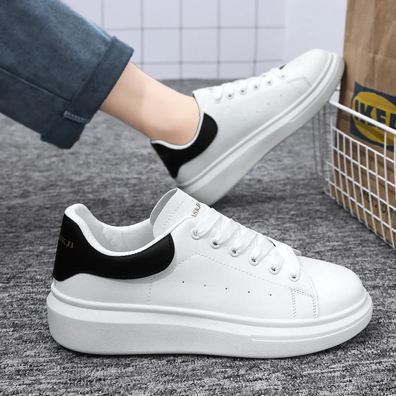 Classic Unisex Platform Sneakers – Premium Soft-Sole Construction, Timeless Black and White Aesthetic, and Maximum Comfort for Daily Casual Wear and Walking